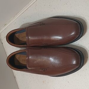 NWOB Dockers Mens Dress Shoes Size 9.5